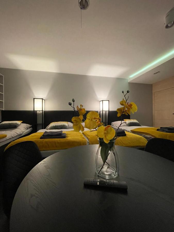 Apartament One Ogrodek I Parking Gorzów Wielkopolski Exteriör bild