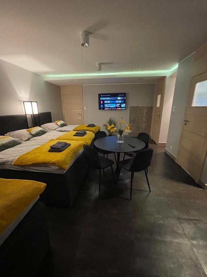 Apartament One Ogrodek I Parking Gorzów Wielkopolski Exteriör bild
