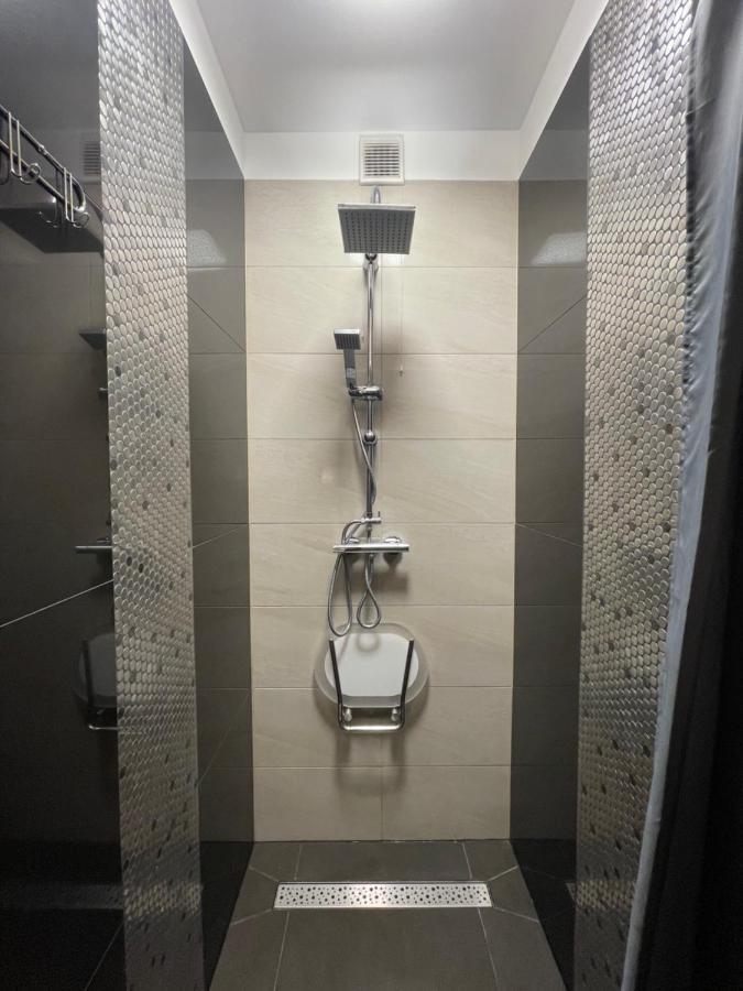Apartament One Ogrodek I Parking Gorzów Wielkopolski Exteriör bild